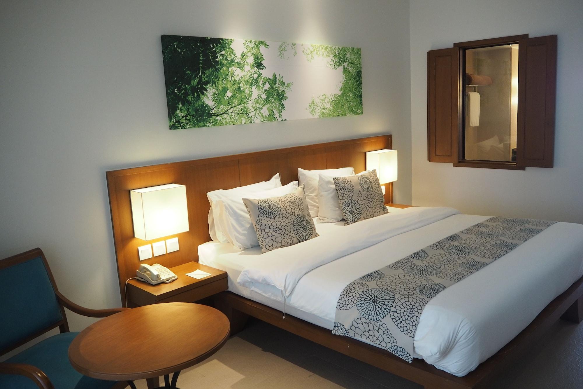 Woodlands Hotel And Resort Pattaya Extérieur photo