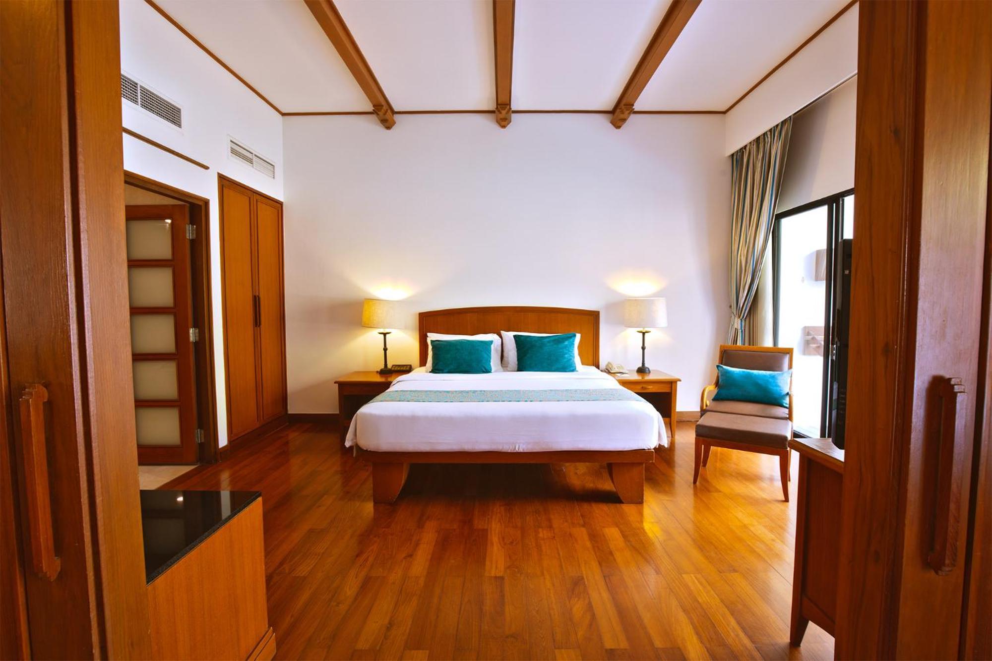 Woodlands Hotel And Resort Pattaya Extérieur photo