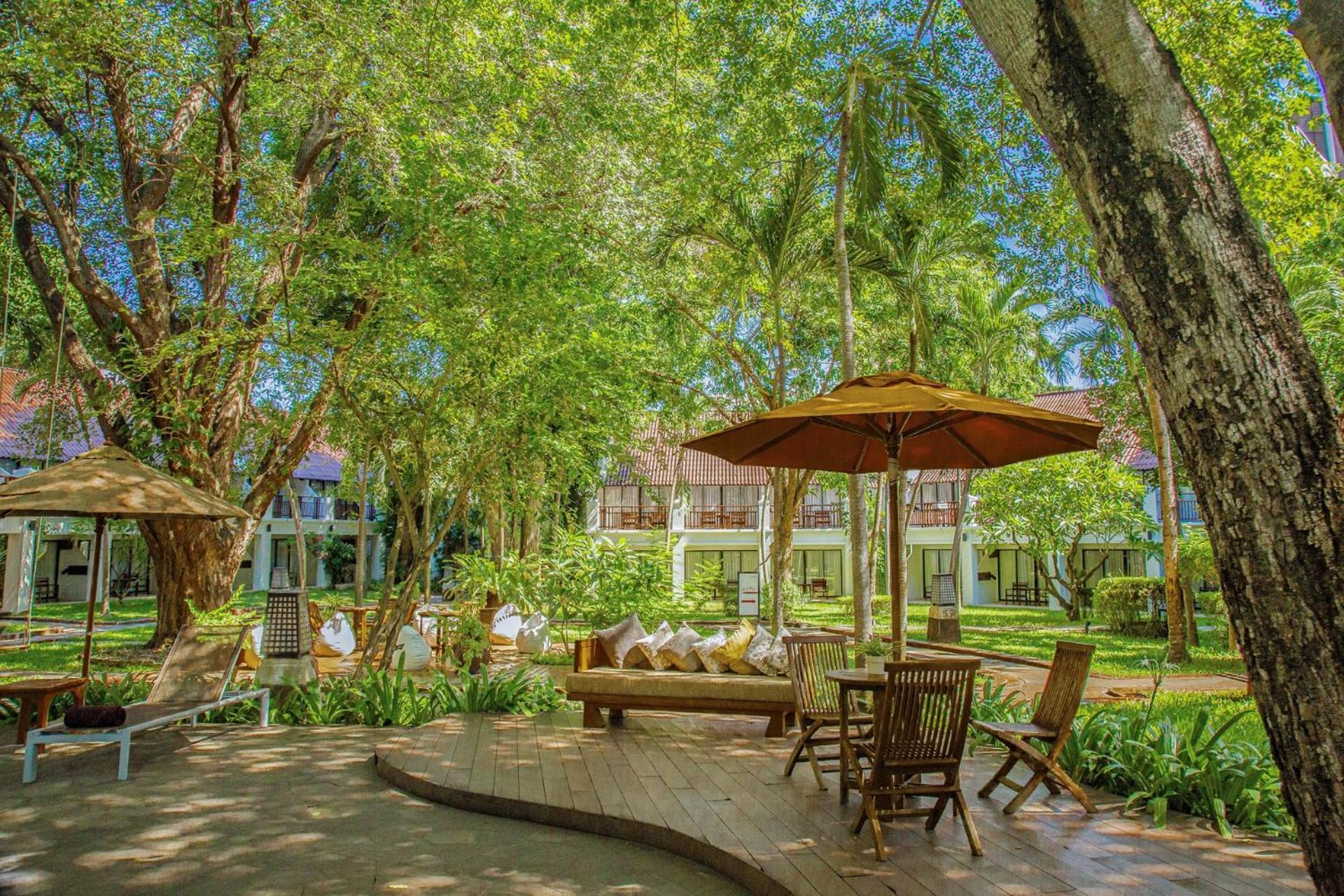 Woodlands Hotel And Resort Pattaya Extérieur photo